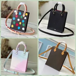 7A أكياس الكتف Crossbody Bags Pocket Petit Sac Plat Polka Dot Bradient Mini Tote Spring in the City Canvas Leather Leather Bag