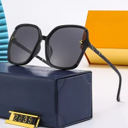 2023 Square Solglasögon Kvinnors designer Luxury Herr- och kvinnors solglasögon klassiska Retro UV400 Boxless