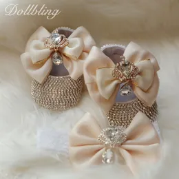 Första Walkers Dollbling Barock Glam Girl First Walking Shoes Golden Crown Exotic Bohemia Unikt Bling Gorgeous Spädbarn Crib Shoes 230211