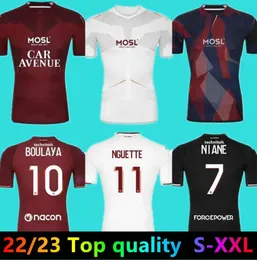 22 23 FC METZ Maglie da calcio BOULAYA VAGNER YADE 22-23 Maillot De Foot UDOL NIANE CENTONZE DELAINE SARR NGUETTE Casa lontano terzo