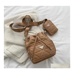 Borse da sera Borsa Modelli esplosivi Borse Casual Lingge Bag3Fc1 Commercio all'ingrosso della fabbrica 70 Off Drop Delivery Lage Accessori Dhupk