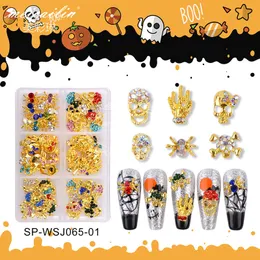 Decorazioni per unghie 60 pezzi Spaventoso Halloween Nail Art Oro Argento Metallo Ragno Teschio Scheletro a mano Strass di lusso Gemme per Halloween Charms per unghie 230214