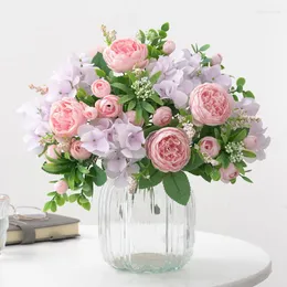 Fleurs décoratives style européen mixte fleur artificielle soie rose pivoine bouquet vintage mariée tenant fausse maison mariage décoration de Noël