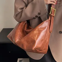 Akşam çantaları yumuşak büyük boyutlu PU deri rahat omuz çantası vintage saf renkli yağ balmumu lüks el çantası yüksek kapasiteli marka crossbody