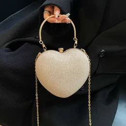 Totes Small Bag Women's New Fashion Portable Heart Catena in stile occidentale Messenger monospalla Bocca rossa a rete
