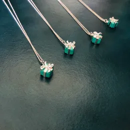 الماس الكوبي رابط تنس حقيقي قلادة قلب سلاسل ذهبية النساء عبر نساء الماس قلادة مجموعة 18K مصمم مجوهر