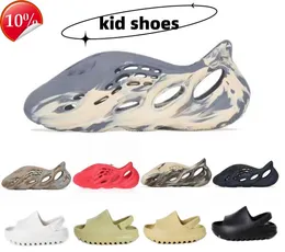 Top Baby Kids Designer Shoes Runner Slipper Shoe Sneaker Designer Slide Toddler Big Boys Black Foam Kid Youth Toddler Infants Boy Girl