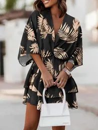 Casual Dresses Tropical Print Twist Design Casual Dress Women Batwing Half Sleeve Summer Dress T230210