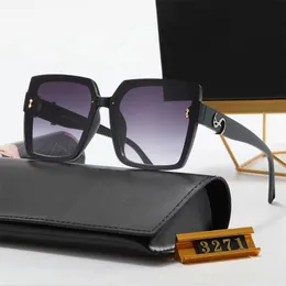 Coola solglasögon för kvinnor Klassiska brevsida herr designersolglasögon sommar strandsolglasögon polariserad lins Adumbral UV400