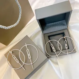 Küpe Yığınları Tasarımcı Küpe Büyük Kulak Yüzüğü Kadın için Asla Solma Elmas Altın Kaplama 18K Resmi Reproductions Zarif Hediye 002