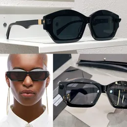 Q6 Classic Wearer Mask Design نظارات شمسية Retro Mens Fashion Glasses Glasses Luxury Designer Cube Eyeglass أعلى جودة عالية العصرية شهيرة ألعاب الظلال