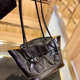 2 Size Woven Crossbow Bags Women Fashion Handbag Shoulde Leather Luxury Designer Brand Crossbody Female Vintage Tote 220314 230201