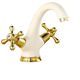 Rubinetto per lavabo da bagno in stile europeo Piatto dorato doppia maniglia Miscelatore vintage in oro bianco montato su piattaforma160v
