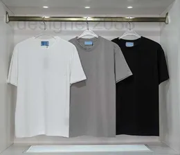 Design de designer de camisetas femininas Design da marca de outono Novo clássico masculino e mesmo estilo Basic Casual T-shirt Top S-xxxl 147Y