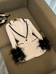 2023 Spring Pink Contrast Color Panelled Feather Blazers Long Sleeve Notched-Lapel Single-Breasted Outwear Coats O3F152298