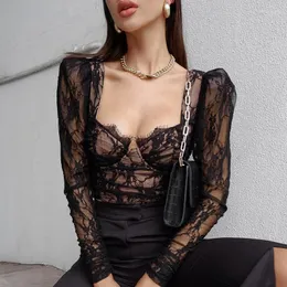 Women's T Shirts Mode Lente Zomer Vrouwen Bustier Lace T-shirts V-Hals Lange Mouw Transparante Kantoor Lady Top Sexy Elegante High Street