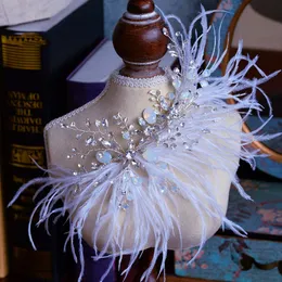 Wedding Hair Jewelry White Feather Clips Tiara Crystal Clip Bride Accessories Bijoux Vintage Designer Headband 230216