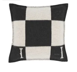 Almofada de lã de alojamento de 90%/travesseiro decorativo tem preenchimento de 1 kg de sala de estar preto da sala