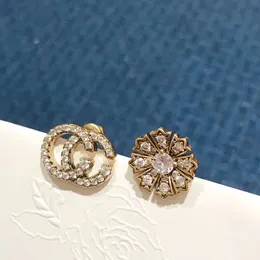 2024 Stud Earring Diamond Inlaid Alphabet Sun Flower Luxury Earrings designer for women Wedding Engagement Party Classic Fashion Trend Ladies High Quality