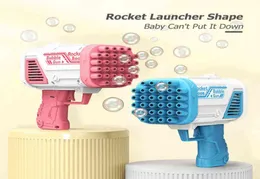 Kids Bazooka Bubble Machine 32 buche gatling Sap elettrico Bubble Macking giocattoli per bambini estivi per bambini Summer Girls Bath Toys Y22984588