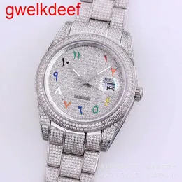 Armbandsur anpassade bling isade ut klockor vita guldpläterade Moiss Anite Diamond Watchess 5A högkvalitativ replikation Mekanisk UZBL 666