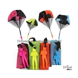 Novelty Games Hand Parachute Kids Throwing Toy Mini Soldier Children Outdoor Play Sports Toys Drop Delivery Gifts Gag Dhofn Dhlnk