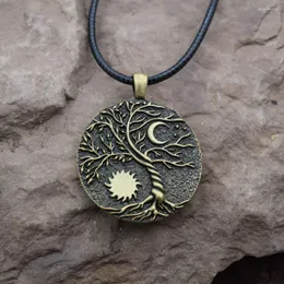 Kedjor 12st Fashion Tree of Life Moon and Sun Necklace