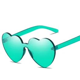 サングラスラブラブハートリムレス女性2023ブランドデザイナーサンガラス特大の女性キャンディーカラー眼鏡