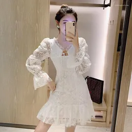Casual jurken Yilin Kay 2023 Hoogwaardige mode -runway ontwerper Sexy Backless Dress Woman Witte Super Fairy Holiday