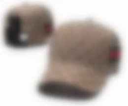 2023 Moda Ball Cap Mens Tasarımcı Beyzbol Şapkası Lüks Unisex Caps Ayarlanabilir Şapkalar Sokak Takılmış Moda Sporları Casquette Nakış Cappelli Firmati N13