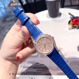 Lovers Diamonds Women Watches Automatic Heruples Famous Designer Ladies Watch284p