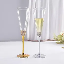 Kieliszki do wina 2pcs Diamond Crystal Champagne Transparent koktajl koktajl szklany przyjęcie weselne Picie Para Cup Prezent 200 ml