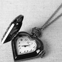 Pocket Watches 2023 Fashion Silver Black Hollow Quartz Steampunk Heart Shaped Watch Women Man Necklace Pendant With Chain Gifts