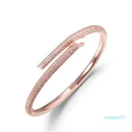 Hochzeitsarmb￤nder Frauen 18K Gold plattiert Manschette Armband Volldiamantarmband Schmuck f￼r Liebhaber Valentinstag Geschenk