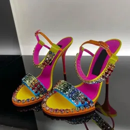 Nowy najlepszy luksusowy kryształowe dekoracyjne sandały na wysokim obcasie satynowe kolorowe kolory sukienka obiadowa Paski projektanci sukienki buty wieczorowe buty 35-41-size