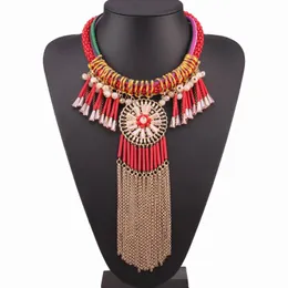 Collane a pendente grande fiore multi strati a corda catena da tassel rossa collana per donne modalità di design del marchio