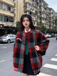 سترات نسائية 2023 Retro Red Plaid المعاطف المنسوجة للنساء الربيع الربيع الخريف أنيقة فضفاضة خمر الفتيات الفتيات JP688