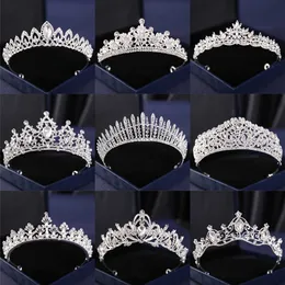 Tiaras Silver Color Crysta Crowns 및 Tiaras Baroque Vintage Crown Tiara for Women Bride Prom Prom Diadem Wedding Hair Accessories Z0220