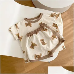 Kläderuppsättningar 2021 Småbarn Baby Set Summer Short Sleeve T Shirt Tops Lägg till shorts 2st Söt björntryck pojkar flicka kläder droppe dhakz