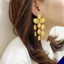 New fashion Classic Designer Charm Dangle & Chandelier Earrings Elegant Women Accessories Party jewelry Gift