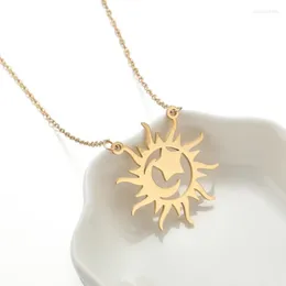 Pendant Necklaces Moon And Star In Sparkling Sun Necklace Stainless Steel Korean Minimalist Cute Circle Sunshine Sunlight Shape Choker