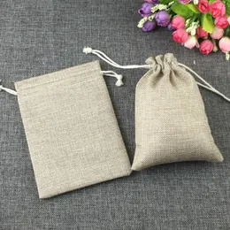 Pochettes à bijoux Sacs en jute de style vintage de taille multiple Sacs-cadeaux à cordon pour bijoux / mariage / noël / anniversaire Emballage Pochette en lin