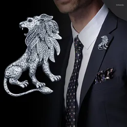 Spille 2023 Spilla animale che scorre Accessori per abiti da uomo Personalità di fascia alta Retro Leone Distintivo Gioielli prepotenti all'ingrosso