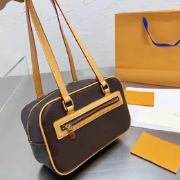 Вечерние сумки Прямоугольная сумка с длинной ручкой сверху Винтажные сумки на ремне Классическая сумка с передним карманом на молнии Роскошная сумка Монограммы Кожаные женские дизайнерские сумки