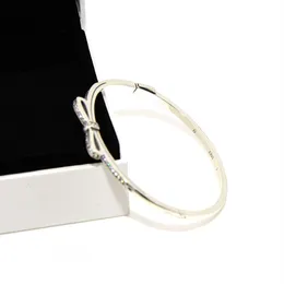 Новый браслет модного лука для ювелирных украшений Pandora 925 Серебряное серебро с бриллиантовым тенденцией