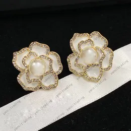 18K Gold Plated Flower Stud Designers C Letters Custy Cyngetric Women 925 Silver Crystal Rhinestone Consring Party Party Party Jewerlry Gifts