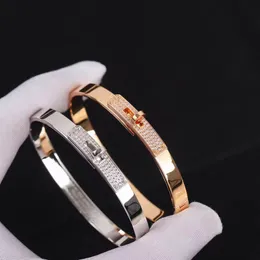 solid gold bangle bracelet mens designer bracelet bracelets jewelry woman bangle stainless steel man gold buckle 17/19 size for men and fashion Jewelry Bangles