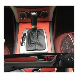 Adesivi per auto Carstyling Fibra di carbonio Interni Console centrale Cambia colore Stampaggio adesivi Decalcomanie per Benz Classe C W204 200710 Drop D Dh7Si