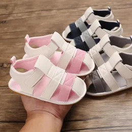 Atletik ayakkabılar yaz doğumlu kız bebek çiçek moda yumuşak kolu içi boş bebek ilk yürüyüş çocuk hafif sandalet#g30