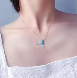 2023 Pendant Necklace Designer 1pc unik stil mode blå kolibri fågel hänge halsband flickor kvinnor smycken sommar smycken gåva